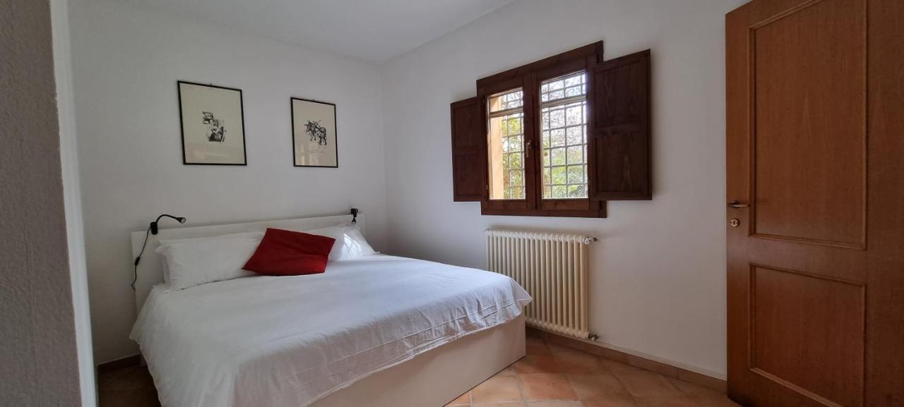 Farolfi Apartments Villa Galliera Bologna Luaran gambar
