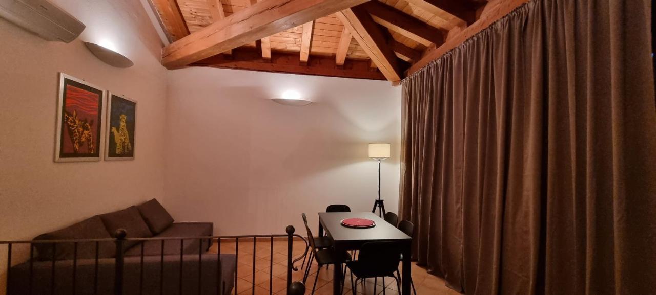 Farolfi Apartments Villa Galliera Bologna Luaran gambar