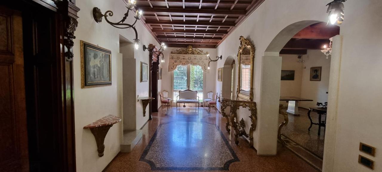 Farolfi Apartments Villa Galliera Bologna Luaran gambar